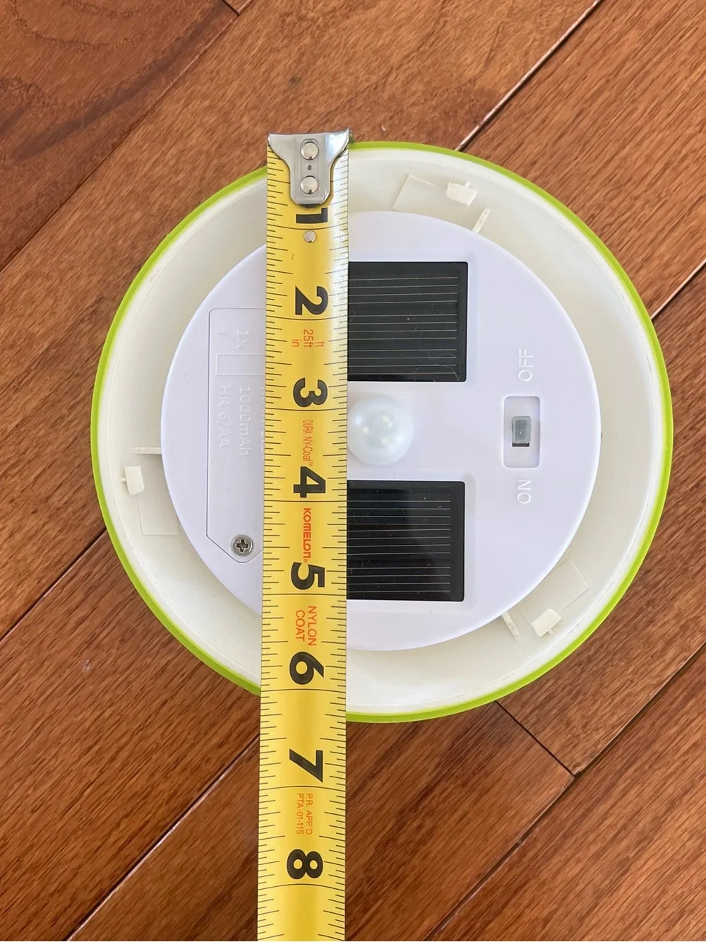 Green Apple Solar LED Lamp - rare!
